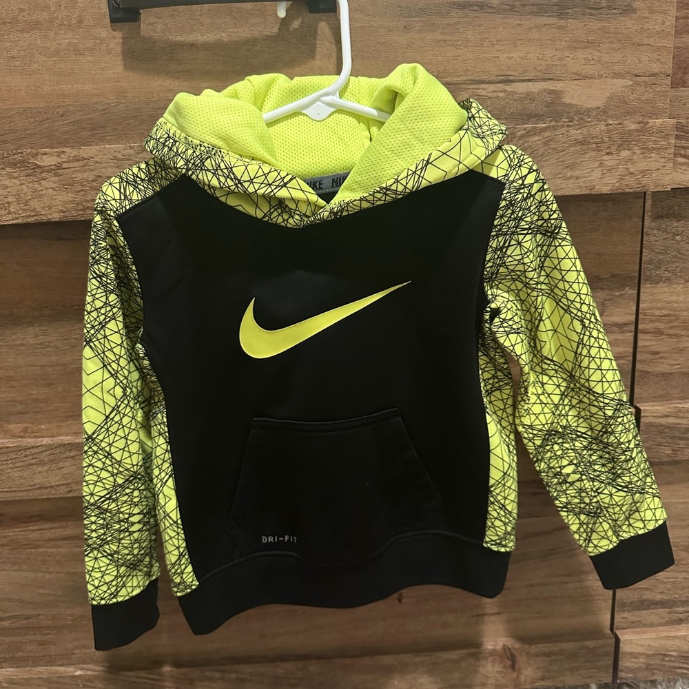 Nike Kids Black and Neon Yellow Hoodie